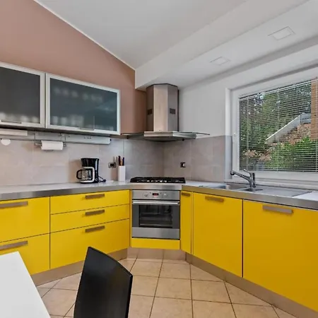 Apartment At Vintiana