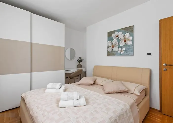 Apartmán At Vintiana *